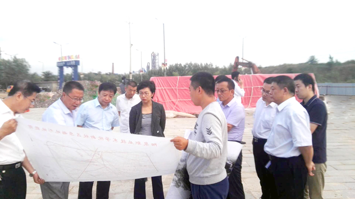 雷健坤市長(cháng)視察工地網(wǎng)站圖.jpg
